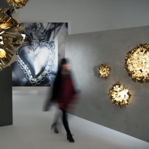 Veli Ceiling/Wall